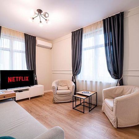 Smart Central Apartment Varna Extérieur photo