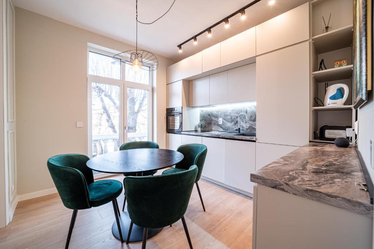 Smart Central Apartment Varna Extérieur photo