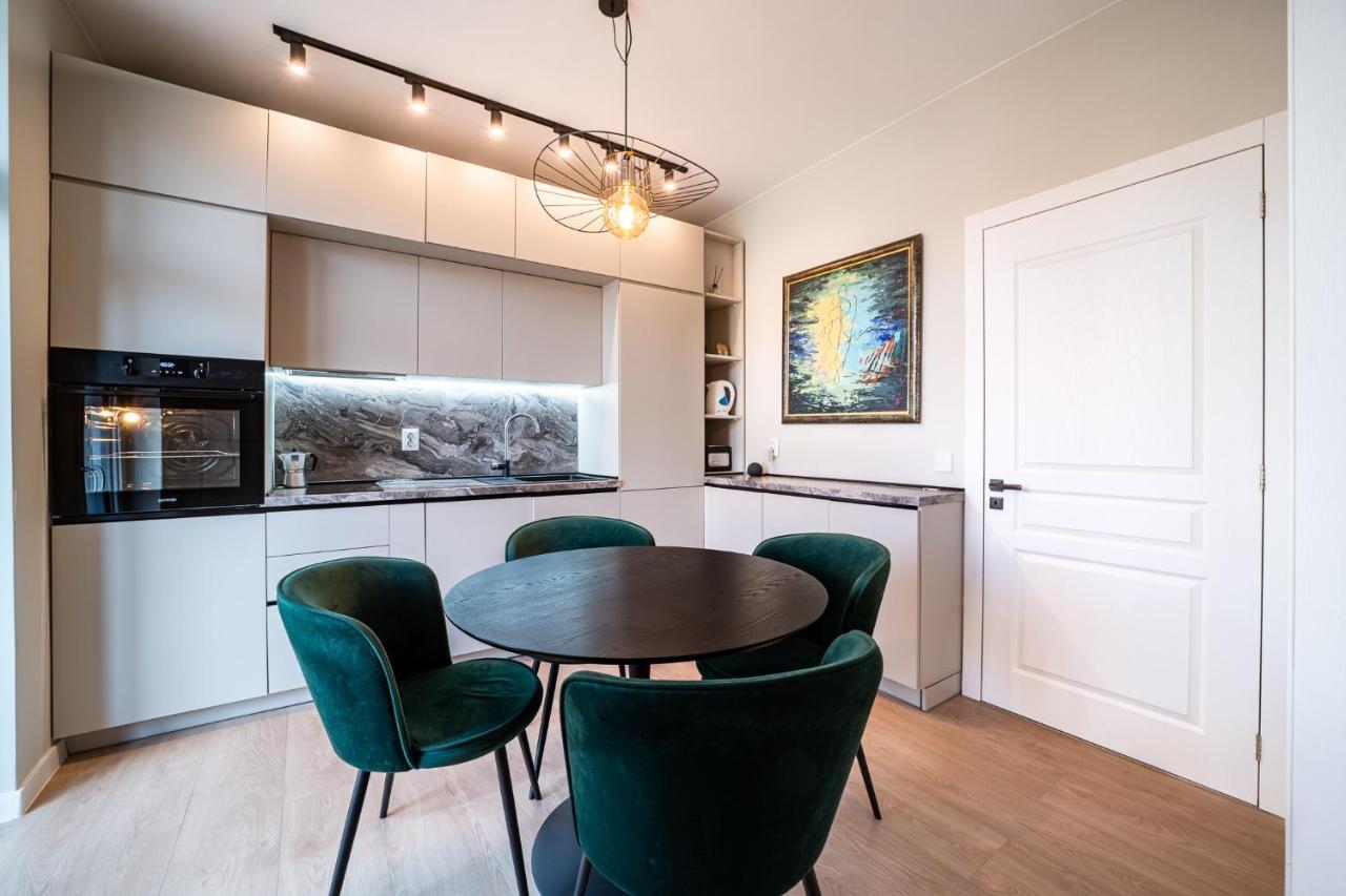 Smart Central Apartment Varna Extérieur photo