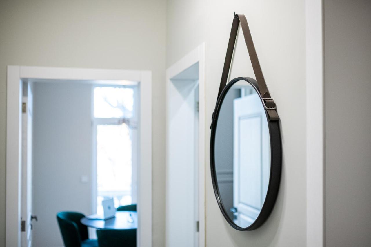 Smart Central Apartment Varna Extérieur photo